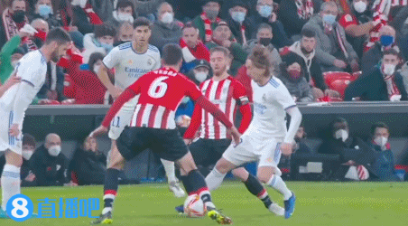 阿莱格里：确实在练新阵型；俱乐部不是只想“参加”