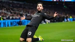 阿隆索：我相信我不是第一个必须经历这些情况的教练