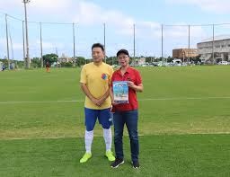 40岁补篮绝杀！詹姆斯一战刻下三道历史年轮 湖人悬崖边被他单手拽回